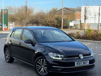 Volkswagen Golf 2.0 TDI BlueMotion Tech SE Nav DSG Euro 6 (s/s) 5dr