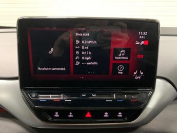 Volkswagen ID.4 Pure 52kWh Life Auto 5dr
