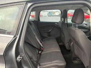 Ford Kuga 2.0 TDCi EcoBlue Zetec Powershift Euro 6 5dr