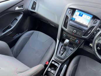 Ford Focus 1.0T EcoBoost ST-Line Auto Euro 6 (s/s) 5dr