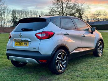 Renault Captur 1.5 dCi ENERGY Signature Nav Auto Euro 6 (s/s) 5dr