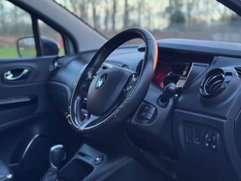 Renault Captur 1.5 dCi ENERGY Signature Nav Auto Euro 6 (s/s) 5dr