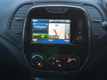 Renault Captur 1.5 dCi ENERGY Signature Nav Auto Euro 6 (s/s) 5dr