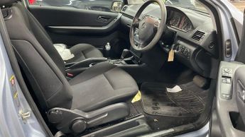 Mercedes-Benz A Class 1.5 A150 Classic SE CVT 3dr