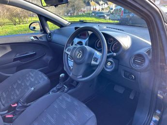 Vauxhall Corsa 1.4 16V Exclusiv Auto Euro 5 5dr (A/C)