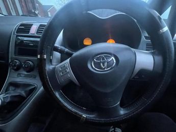 Toyota Auris 1.6 VVT-i TR 5dr