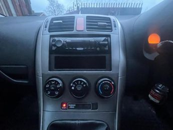 Toyota Auris 1.6 VVT-i TR 5dr