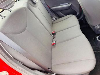 Peugeot 108 1.0 Active 2 Tronic Euro 6 5dr