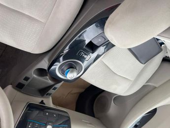 Nissan Leaf 24kWh Auto 5dr