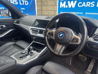 BMW 3 Series 2.0 330e 12kWh M Sport Touring Auto Euro 6 (s/s) 5dr