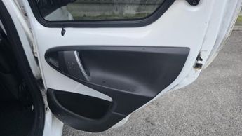 Toyota AYGO 1.0 VVT-i Fire Euro 5 5dr