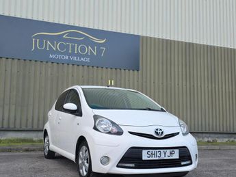 Toyota AYGO 1.0 VVT-i Fire Euro 5 5dr