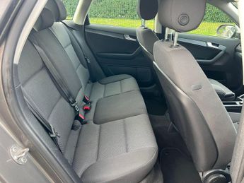 Audi A3 1.6 TDI SE Sportback S Tronic Euro 5 (s/s) 5dr