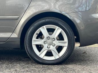 Audi A3 1.6 TDI SE Sportback S Tronic Euro 5 (s/s) 5dr