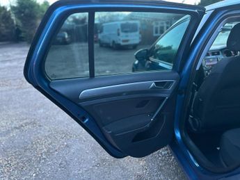 Volkswagen Golf Volkswagen Golf 1.2 TSI BlueMotion DSG