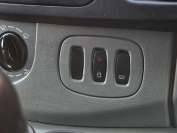 Renault Trafic 2.0 dCi SL27 Sport L1 H1 3dr