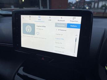 Toyota Yaris Cross 1.5 VVT-h GR SPORT E-CVT Euro 6 (s/s) 5dr