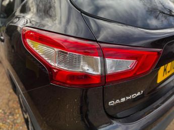 Nissan Qashqai 1.6 dCi N-Connecta XTRON 2WD Euro 6 (s/s) 5dr