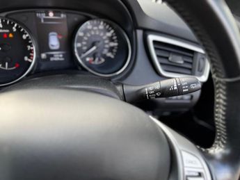 Nissan Qashqai 1.2 DIG-T n-tec XTRON 2WD Euro 6 (s/s) 5dr