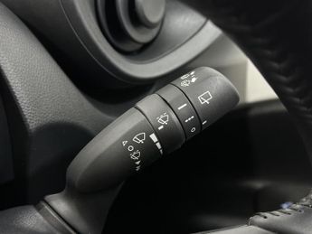 Toyota Aygo X 1.0 VVT-i Pure x-shift Euro 6 (s/s) 5dr