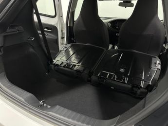 Toyota Aygo X 1.0 VVT-i Pure x-shift Euro 6 (s/s) 5dr
