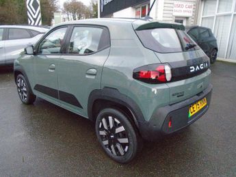 Dacia Spring 65 26.8kWh Expression Hatchback 5dr Electric Auto (65 ps)