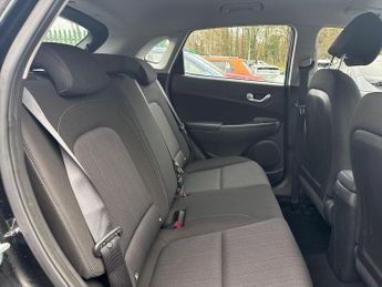 Hyundai Kona 1.6 h-GDi SE Connect SUV 5dr Petrol Hybrid DCT Euro 6 (s/s) (141