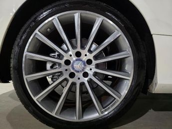 Mercedes-Benz C Class 2.0 C200 AMG Line (Premium Plus) 7G-Tronic+ Euro 6 (s/s) 2dr