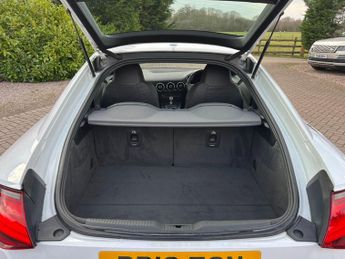 Audi TT 2.0 TFSI S line S Tronic Euro 6 (s/s) 3dr