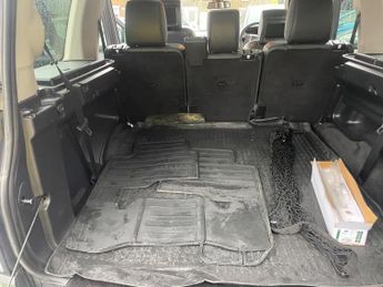 Land Rover Discovery 4 3.0 SD V6 HSE Luxury Auto 4WD Euro 5 (s/s) 5dr