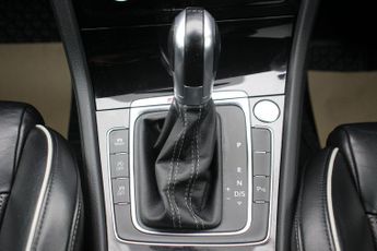 Volkswagen Golf 2.0 TSI R DSG 4Motion Euro 6 (s/s) 5dr