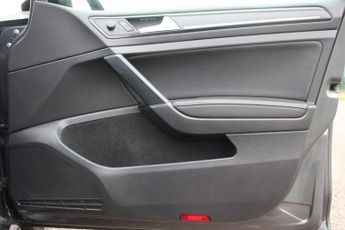 Volkswagen Golf 2.0 TSI R DSG 4Motion Euro 6 (s/s) 5dr