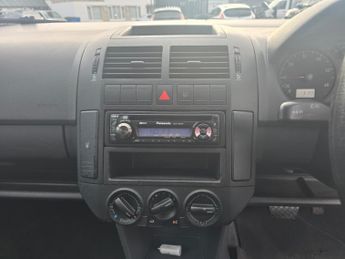 Volkswagen Polo 1.4 S 5dr (a/c)