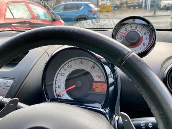 Citroen C1 1.0i VTR+ EGS5 Euro 5 5dr