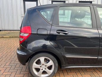 Mercedes-Benz A Class 1.5 A150 Avantgarde SE 5dr