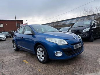 Renault Megane 1.6 16V Bizu Euro 5 5dr