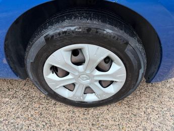 Renault Megane 1.6 16V Bizu Euro 5 5dr