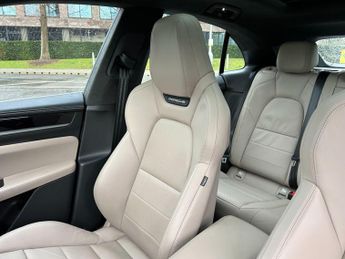 Porsche Macan 100kWh 4S Auto 4WD 5dr