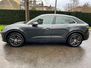 Porsche Macan 100kWh 4S Auto 4WD 5dr