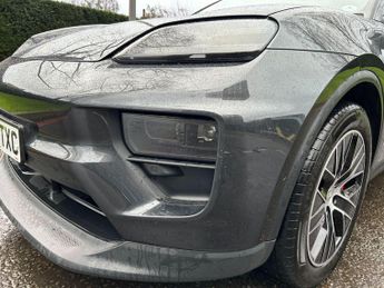 Porsche Macan 100kWh 4S Auto 4WD 5dr