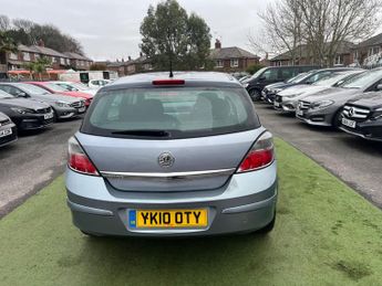 Vauxhall Astra 1.4i 16v Active 5dr