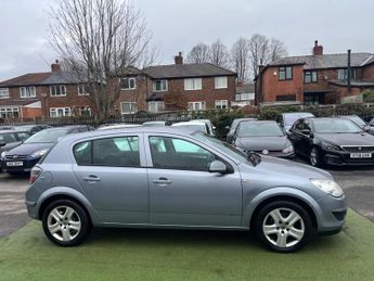 Vauxhall Astra 1.4i 16v Active 5dr