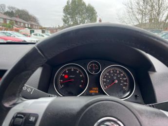 Vauxhall Astra 1.4i 16v Active 5dr