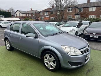 Vauxhall Astra 1.4i 16v Active 5dr