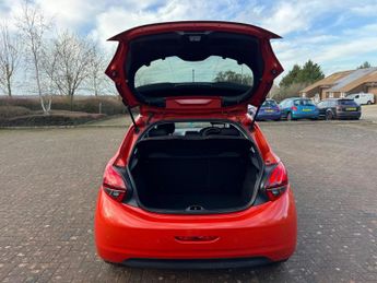 Peugeot 208 1.2 PureTech Allure ETG Euro 6 (s/s) 5dr