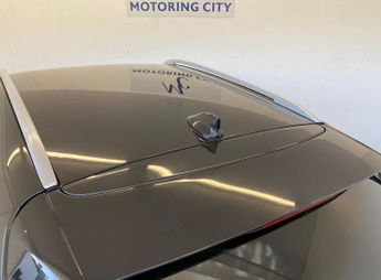 Nissan Qashqai 1.2 DIG-T N-Connecta XTRON Euro 6 (s/s) 5dr