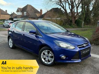 Ford Focus 1.0T EcoBoost Titanium Navigator Euro 5 (s/s) 5dr