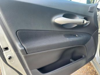 Toyota Auris 1.6 SR Multimode 5dr