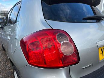 Toyota Auris 1.6 SR Multimode 5dr