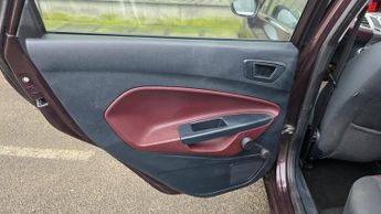 Ford Fiesta 1.25 Zetec 5dr